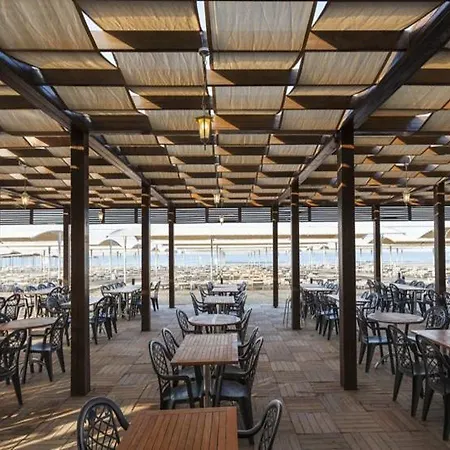 Calimera Hane Garden 5* Side