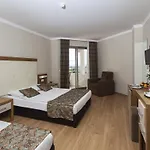 Hotel Calimera Hane Garden 5*
