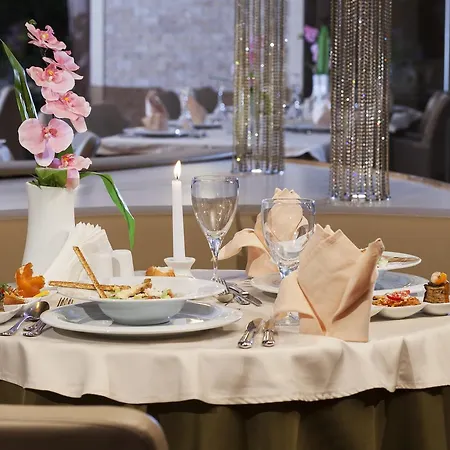 Calimera Hane Garden